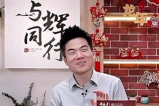 仅生涯第三场全美直播！赛后哈利伯顿和父母现身TNT演播室